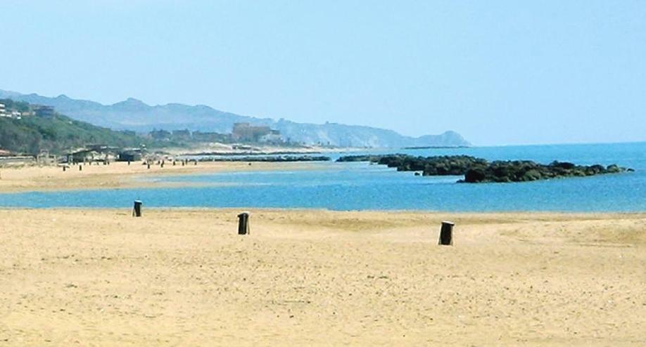 Villa Kama سان ليون المظهر الخارجي الصورة